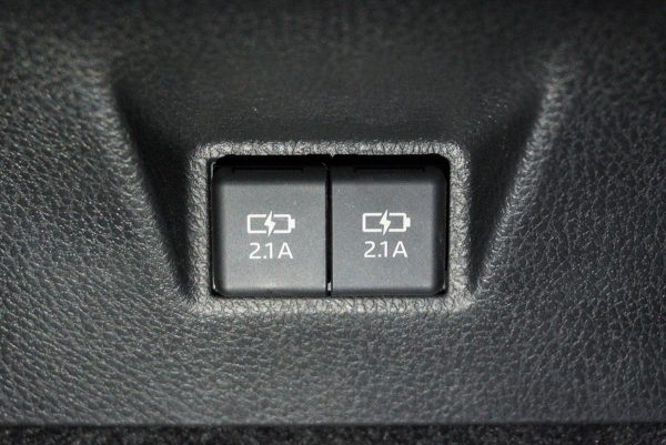 TOYOTA CAMRY 2.5 HYBRID AT 2021 (1ขส5011) - Image 19