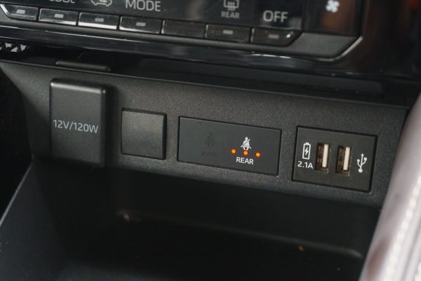 TOYOTA YARIS ATIV 1.2 SMART AT 2023 (4ขง7580) - Image 26