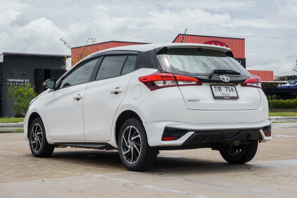 TOYOTA YARIS 1.2 SPORT AT 2021 - Image 8