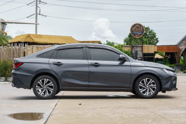 TOYOTA YARIS ATIV 1.2 SMART AT 2023 (3ขฬ5401) - Image 6