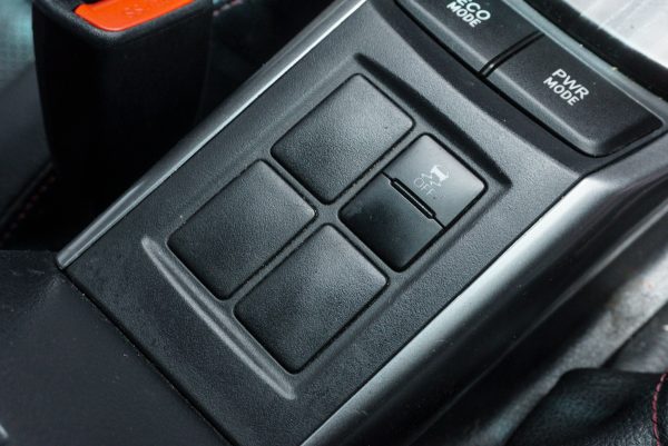 TOYOTA FORTUNER 2.4 LEGENDER 4WD AT 2021 จด 2022 - Image 36