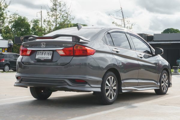 HONDA CITY 1.5 V+ AT 2018 - Image 10
