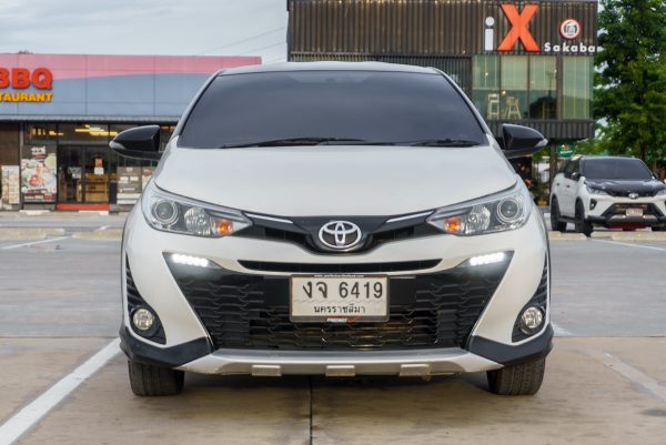 TOYOTA YARIS 1.2 HIGH (CROSS) AT 2020 - Image 4