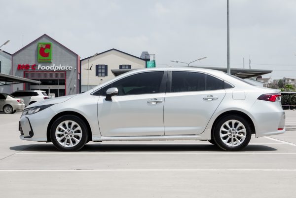 TOYOTA ALTIS 1.6 G (NEW) AT 2019 จด 2020 (9กน6370) - Image 7
