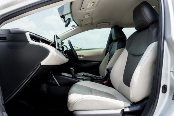 TOYOTA ALTIS 1.6 G (NEW) AT 2019 จด 2020 (9กน6370) - Image 14