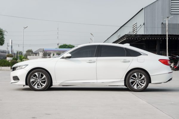 HONDA ACCORD 1.5 TURBO EL AT 2020 (9กว2417) - Image 7