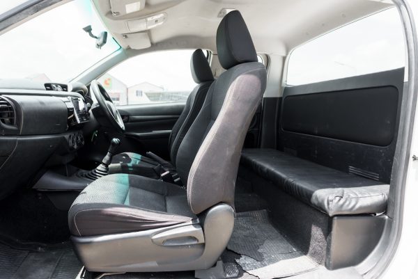 TOYOTA REVO SMART CAB 2.4 J MT ปี2016 (1ฒศ5308) - Image 14