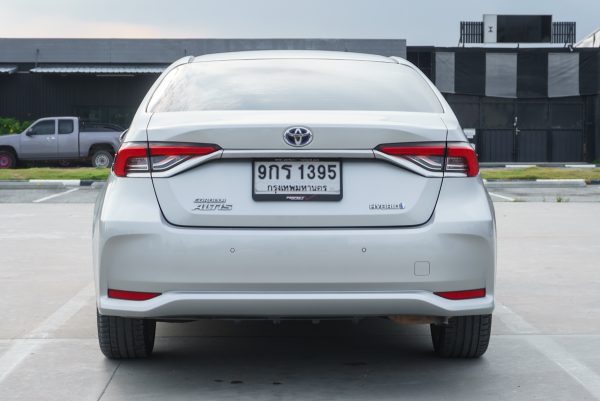 TOYOTA ALTIS 1.8 HV HIGH AT ปี2019 จด ปี2020 - Image 9