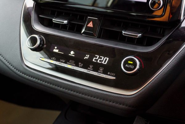 TOYOTA ALTIS 1.8 HV HIGH AT ปี2019 จด ปี2020 - Image 26