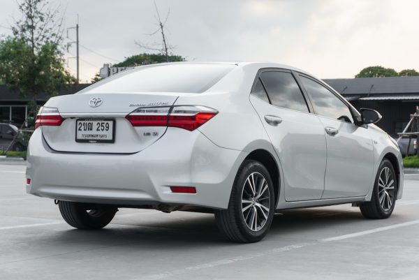 TOYOTA ALTIS 1.8 V AT ปี2016 (2ขฒ259) - Image 10