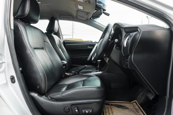 TOYOTA ALTIS 1.8 V AT ปี2016 (2ขฒ259) - Image 11