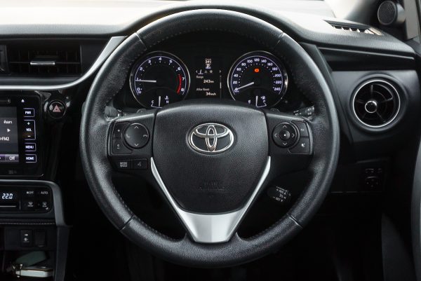 TOYOTA ALTIS 1.8 V AT ปี2016 (2ขฒ259) - Image 19