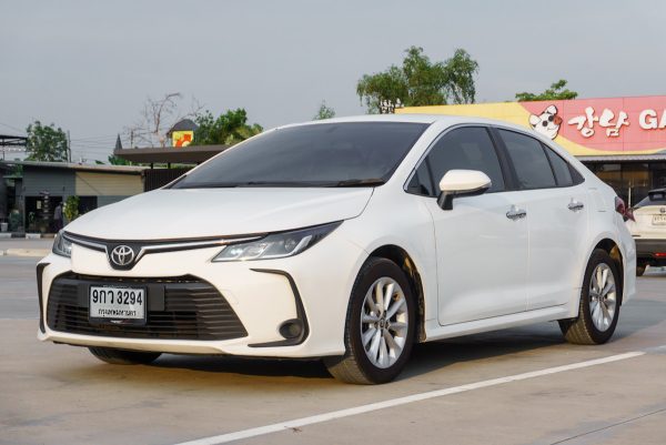 TOYOTA ALTIS 1.6 G AT ปี2020 ( 9กว3294) - Image 3
