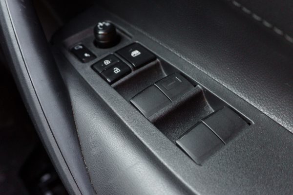 TOYOTA ALTIS 1.6 G AT ปี2020 (9กว1103) - Image 19