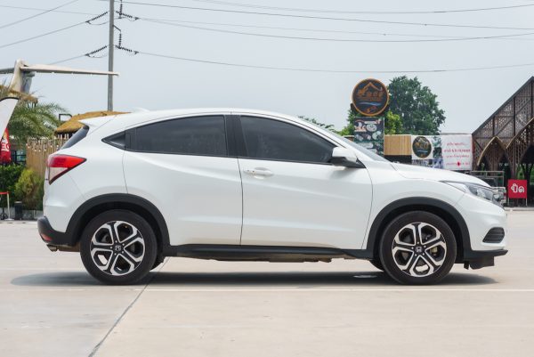 HONDA HR-V 1.8 E AT ปี2021 - Image 6
