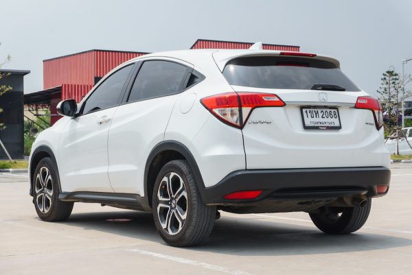 HONDA HR-V 1.8 E AT ปี2021 - Image 8