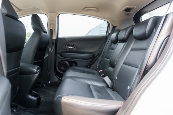 HONDA HR-V 1.8 E AT ปี2021 - Image 13