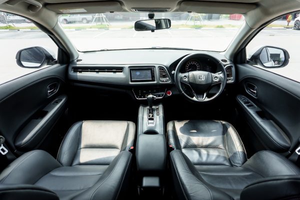 HONDA HR-V 1.8 E AT ปี2021 - Image 15