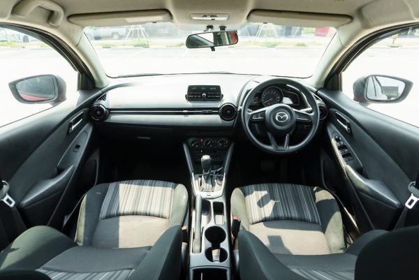 MAZDA 2 1.3 SPORT STANDARD AT ปี2017 - Image 15