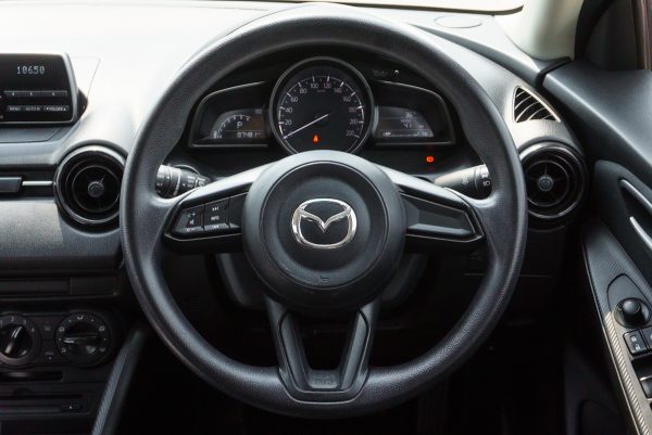 MAZDA 2 1.3 SPORT STANDARD AT ปี2017 - Image 16