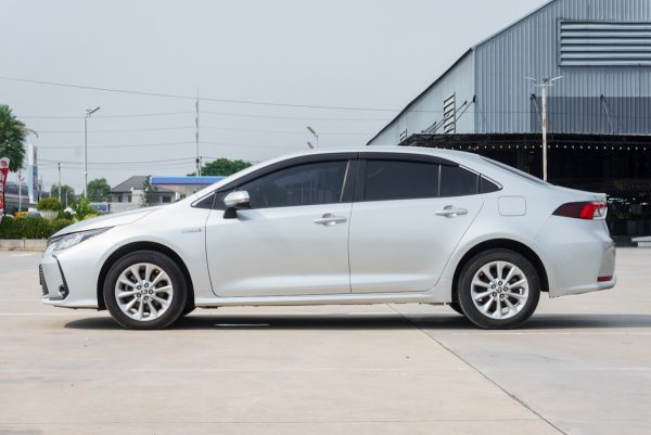 TOYOTA ALTIS 1.8 HV SMART AT ปี 2021 - Image 7