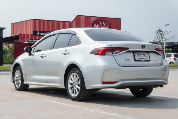 TOYOTA ALTIS 1.8 HV SMART AT ปี 2021 - Image 8