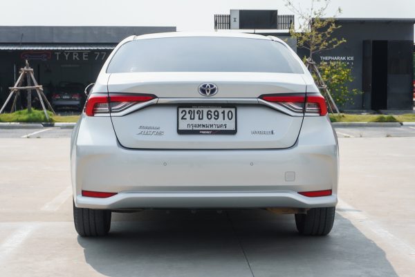 TOYOTA ALTIS 1.8 HV SMART AT ปี 2021 - Image 9