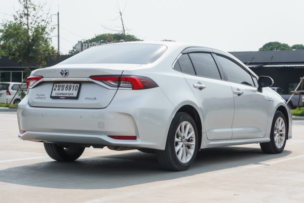 TOYOTA ALTIS 1.8 HV SMART AT ปี 2021 - Image 10