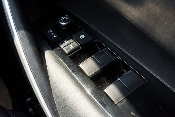 TOYOTA ALTIS 1.8 HV SMART AT ปี 2021 - Image 21