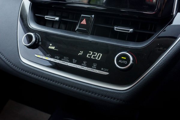 TOYOTA ALTIS 1.8 HV SMART AT ปี 2021 - Image 25