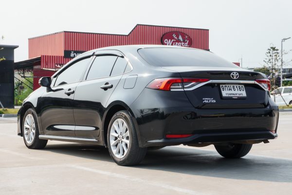 TOYOTA ALTIS 1.6 G AT ปี2020 (9กม6180) - Image 8
