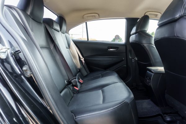 TOYOTA ALTIS 1.6 G AT ปี2020 (9กม6180) - Image 12