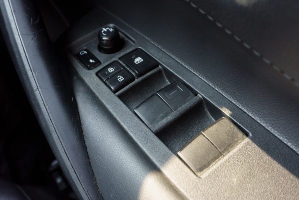 TOYOTA ALTIS 1.6 G AT ปี2020 (9กม6180) - Image 19