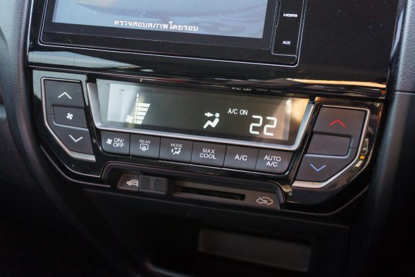 HONDA BR-V 1.5 V AT ปี2019 (8กส6978) - Image 22