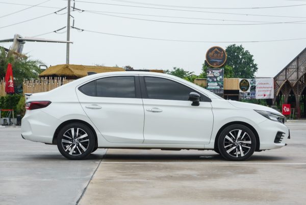 HONDA CITY 1.5 e:HEV RS AT ปี2022 - Image 6