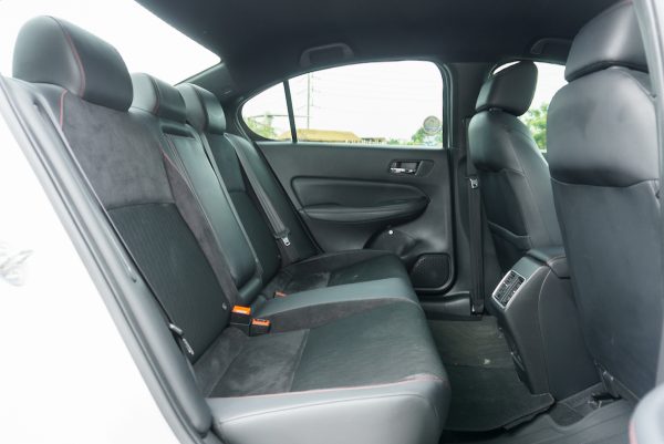 HONDA CITY 1.5 e:HEV RS AT ปี2022 - Image 13