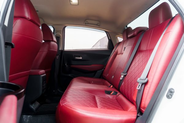 TOYOTA YARIS ATIV 1.2 PREMIUM LUXURY AT ปี2023 - Image 13