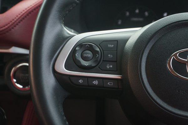 TOYOTA YARIS ATIV 1.2 PREMIUM LUXURY AT ปี2023 - Image 19