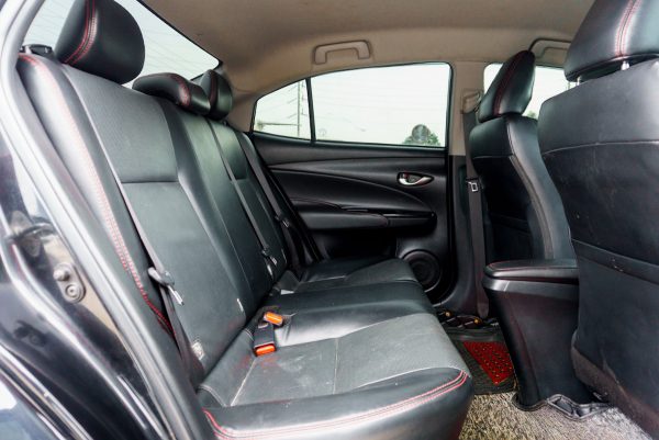 TOYOTA YARIS ATIV 1.2 S+ AT ปี2019 - Image 12