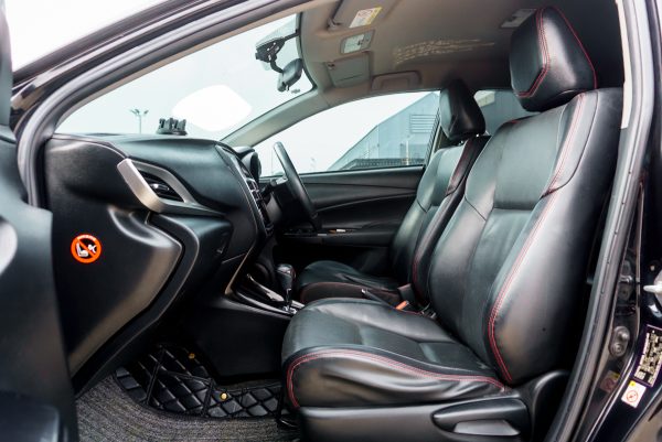 TOYOTA YARIS ATIV 1.2 S+ AT ปี2019 - Image 14