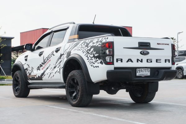 FORD RANGER DUAL CAB 2.0 HI-RIDER WILDTRAK AT ปี2021 - Image 8