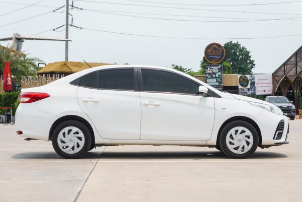 TOYOTA YARIS ATIV 1.2 ENTRY AT ปี2021 (9กท9661) - Image 6