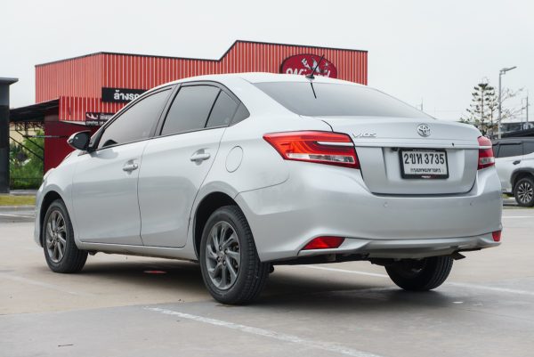 TOYOTA VIOS 1.5 MID AT ปี2022 (2ขห3735) - Image 8