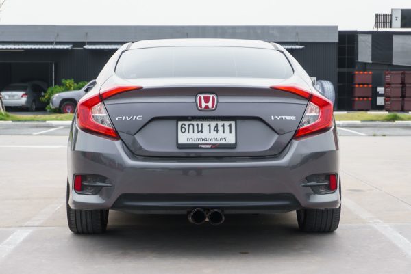 HONDA CIVIC 1.8 EL AT ปี2017 - Image 9