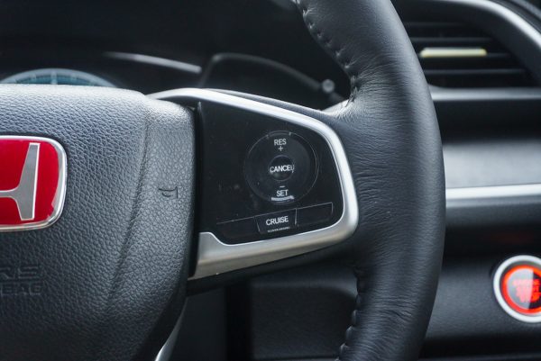 HONDA CIVIC 1.8 EL AT ปี2017 - Image 19