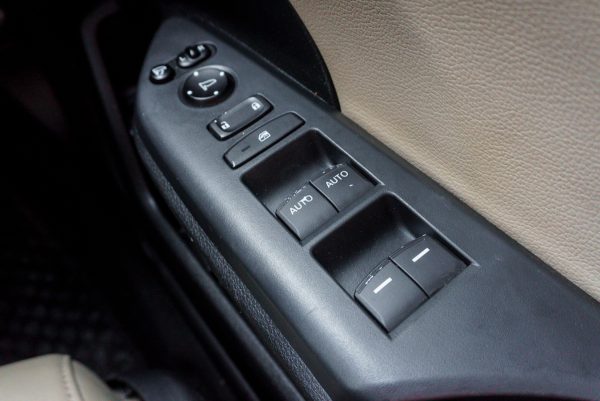 HONDA CIVIC 1.8 EL AT ปี2017 - Image 20