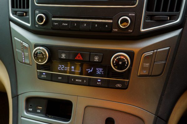 HYUNDAI H1 2.5 ELITE AT ปี2019 - Image 28