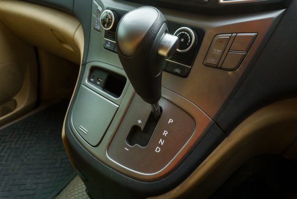 HYUNDAI H1 2.5 ELITE AT ปี2019 - Image 30