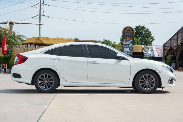 HONDA CIVIC 1.8 EL AT ปี2019 จด ปี2020 - Image 6