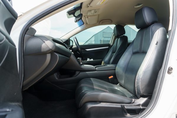HONDA CIVIC 1.8 EL AT ปี2019 จด ปี2020 - Image 15